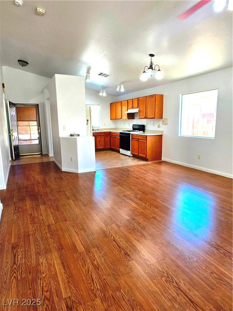 5697 Crowbush Cove Place