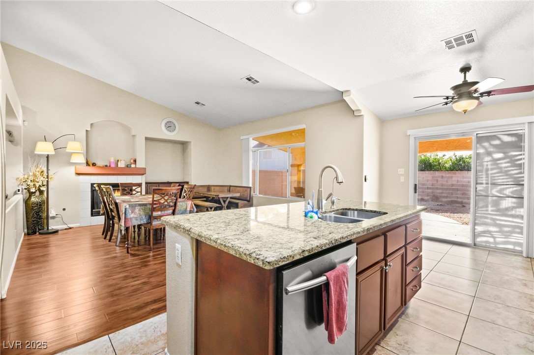 1659 Tangerine Rose Drive