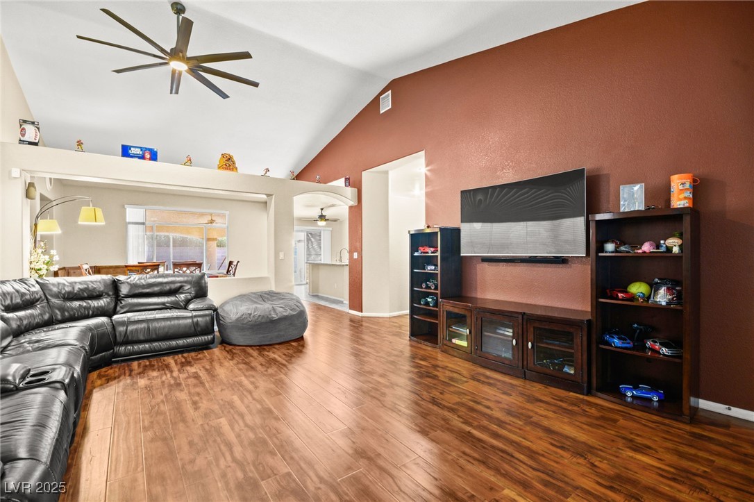 1659 Tangerine Rose Drive