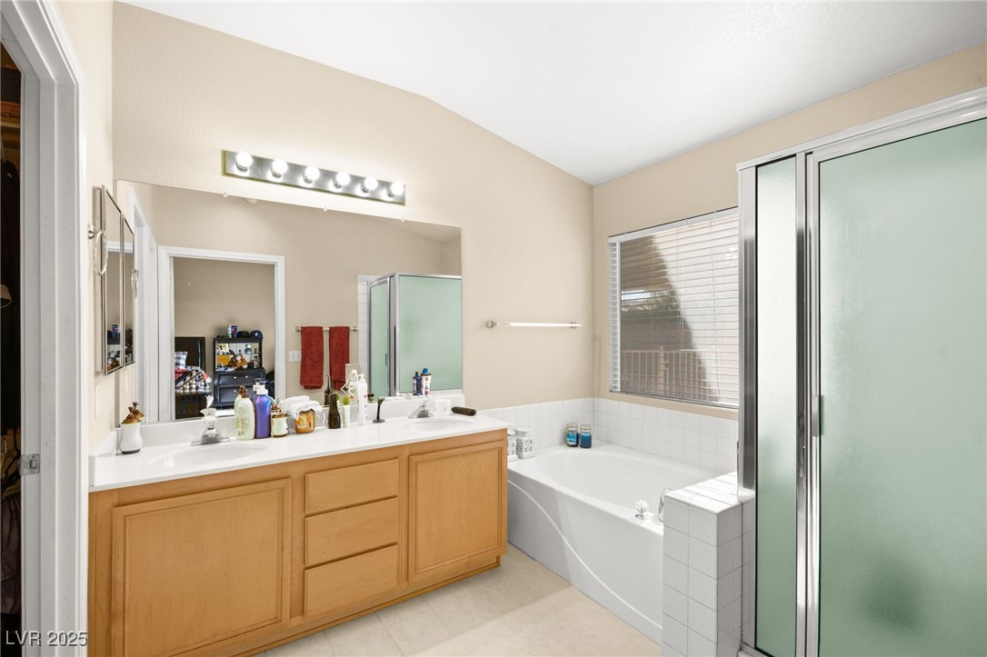 1659 Tangerine Rose Drive