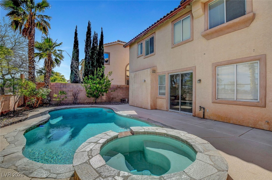 10609 Turquoise Valley Drive