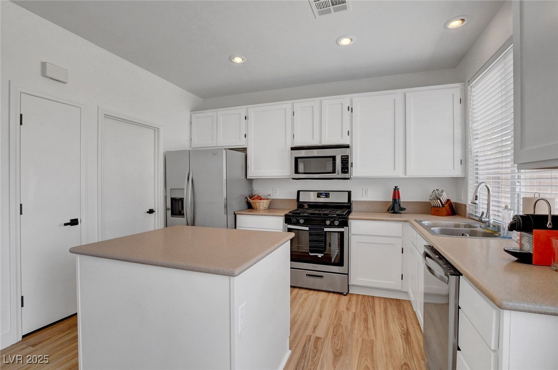 10609 Turquoise Valley Drive