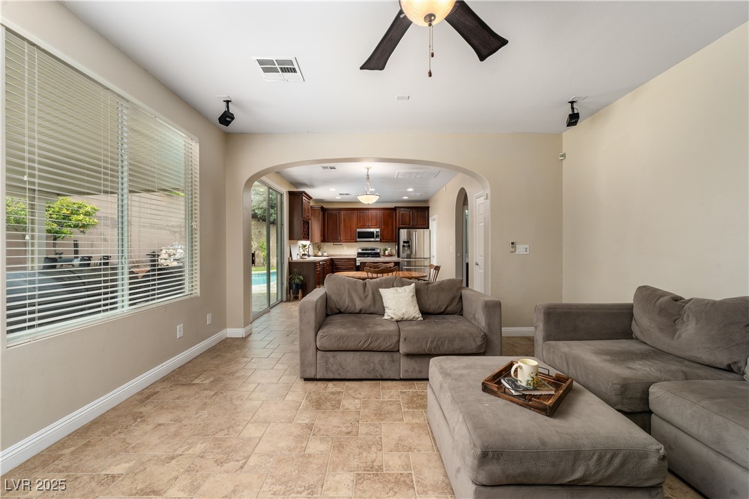 7743 Tree Lane Peak Court