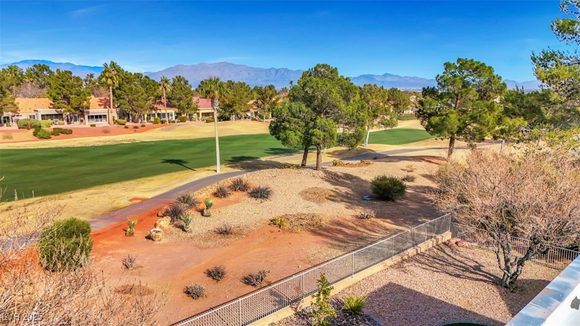 9524 Sundial Drive