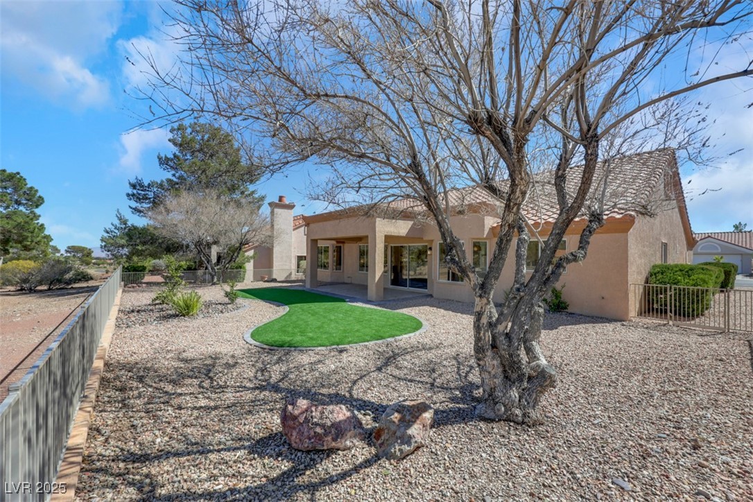 9524 Sundial Drive