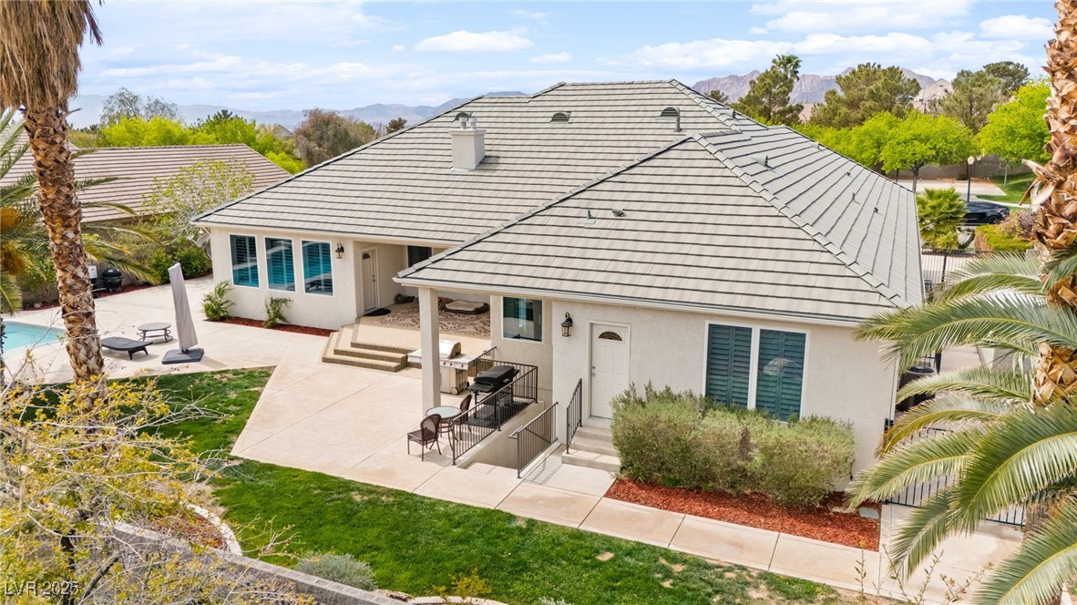1535 Independence Way