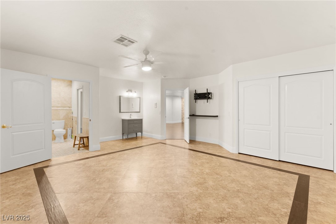 1535 Independence Way