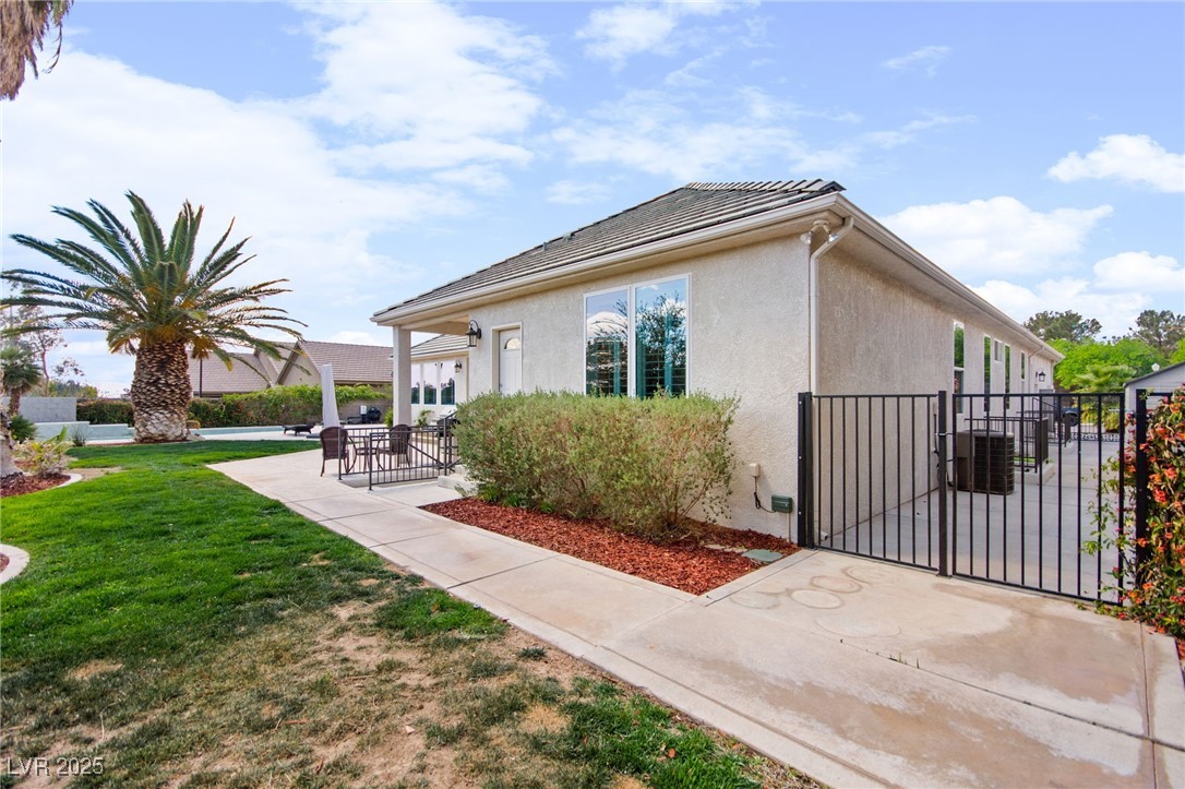 1535 Independence Way