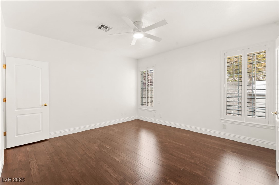 1535 Independence Way