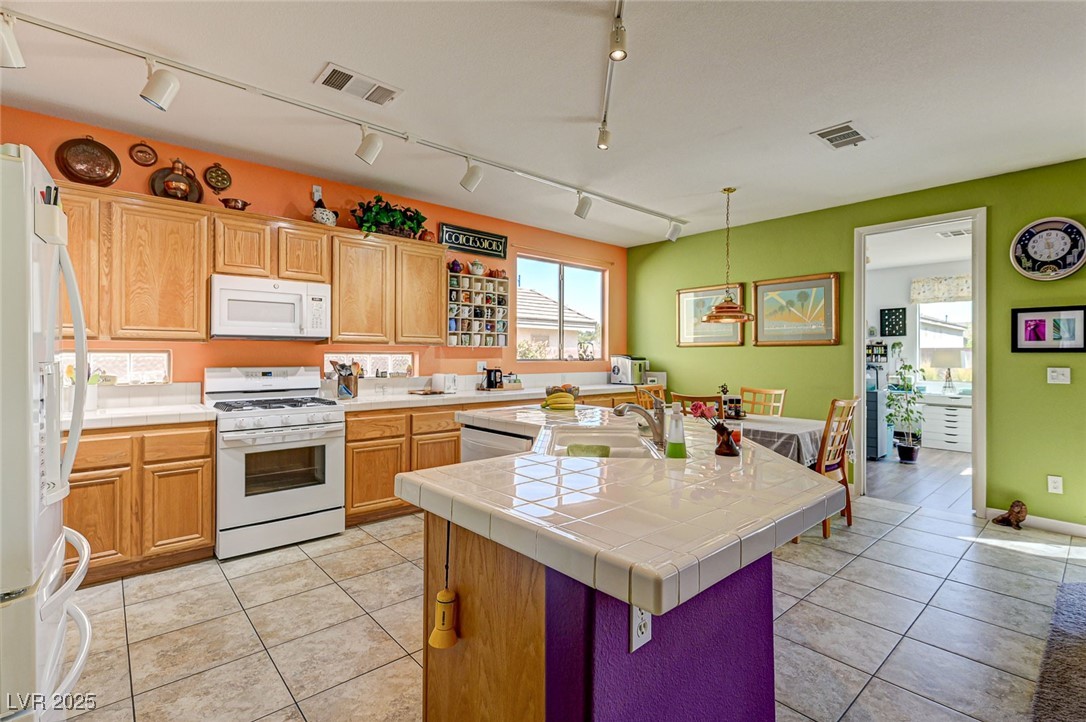 52 Blue Canyon Court