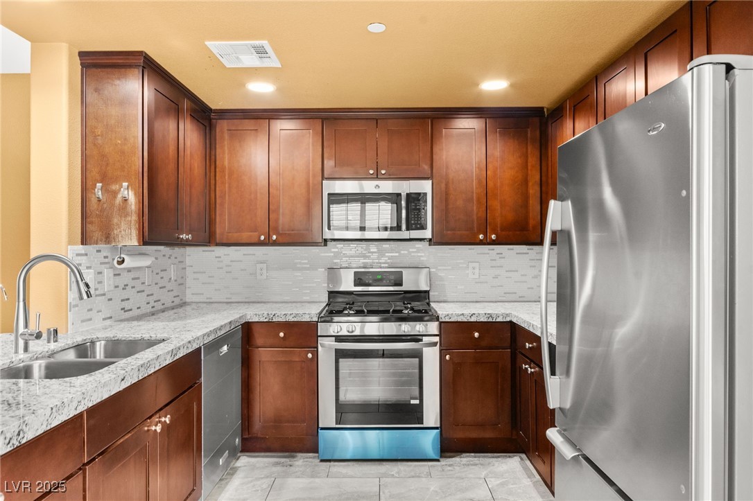 6868 Sky Pointe Drive 1104