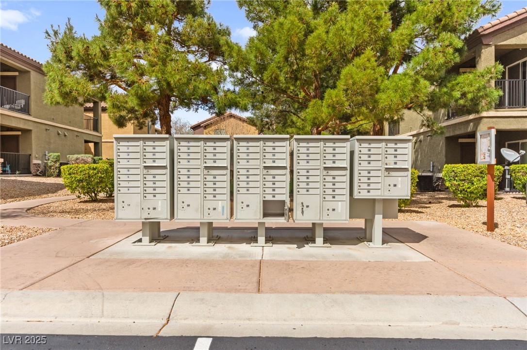 6868 Sky Pointe Drive 1104