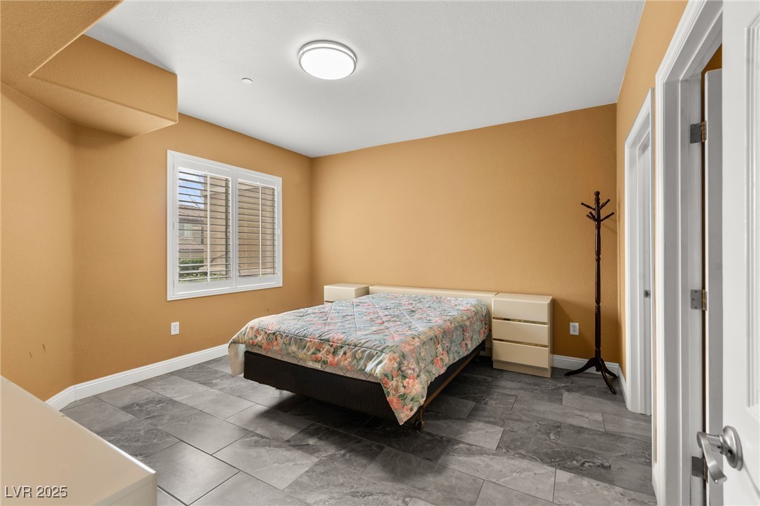 6868 Sky Pointe Drive 1104