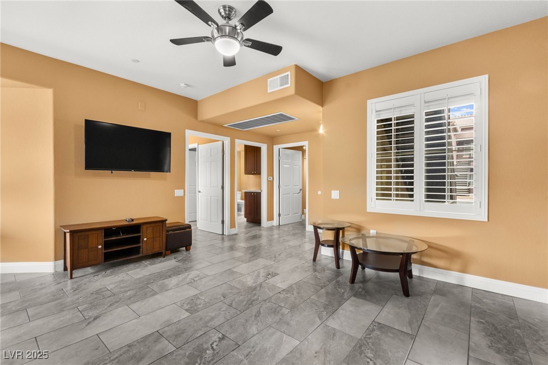 6868 Sky Pointe Drive 1104