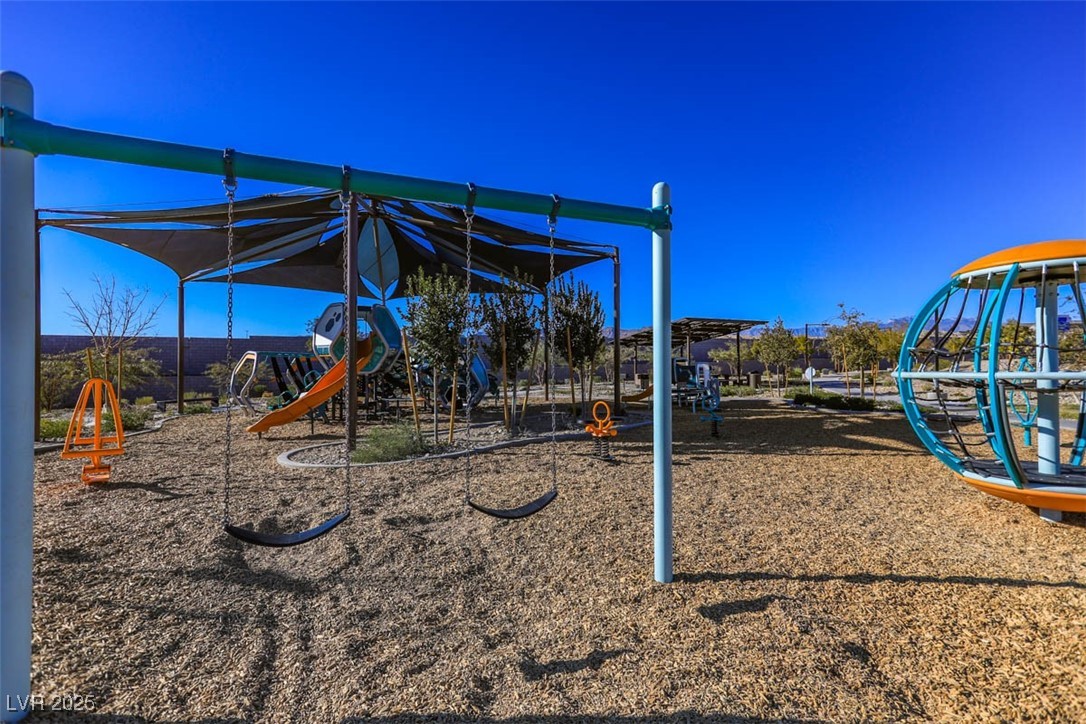 9428 Noble Fir Ridge Avenue
