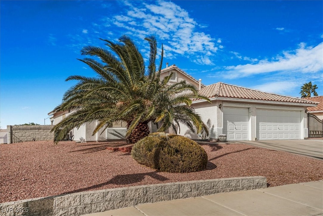 1066 Vanlier Lane