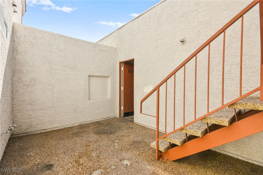1800 Edmond Street 226