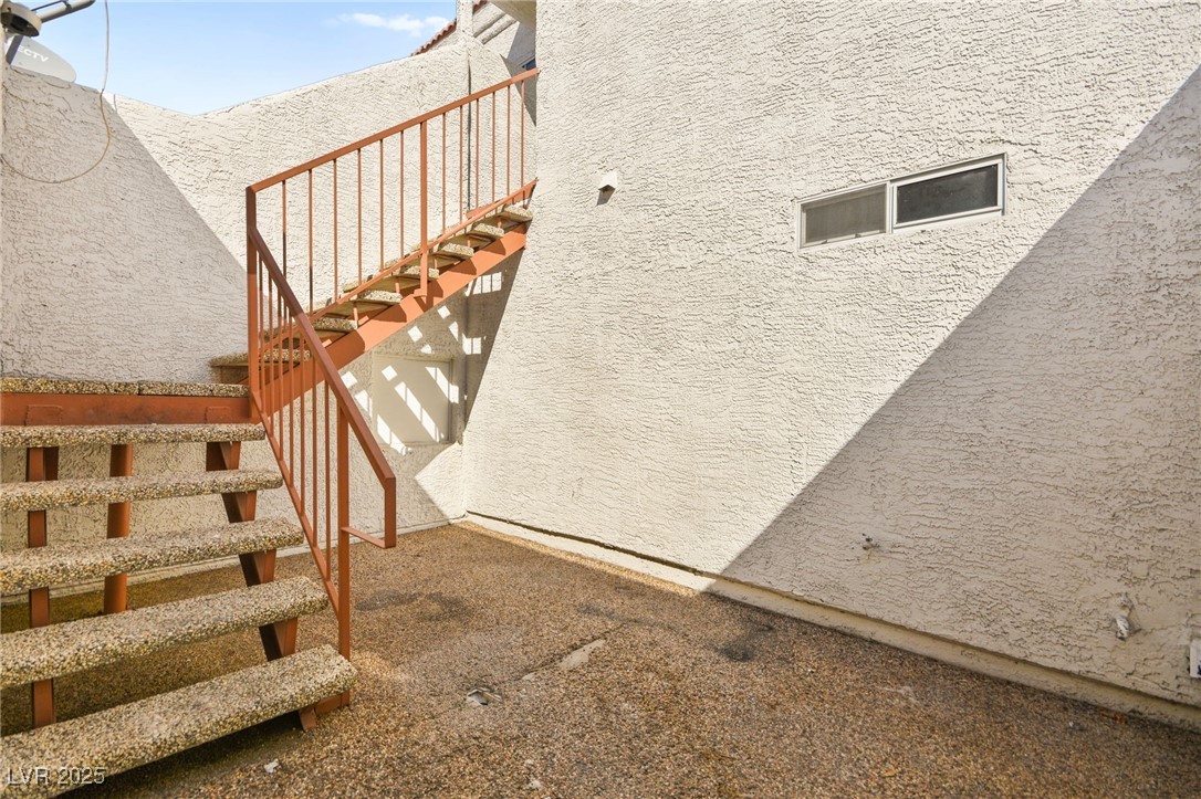 1800 Edmond Street 226