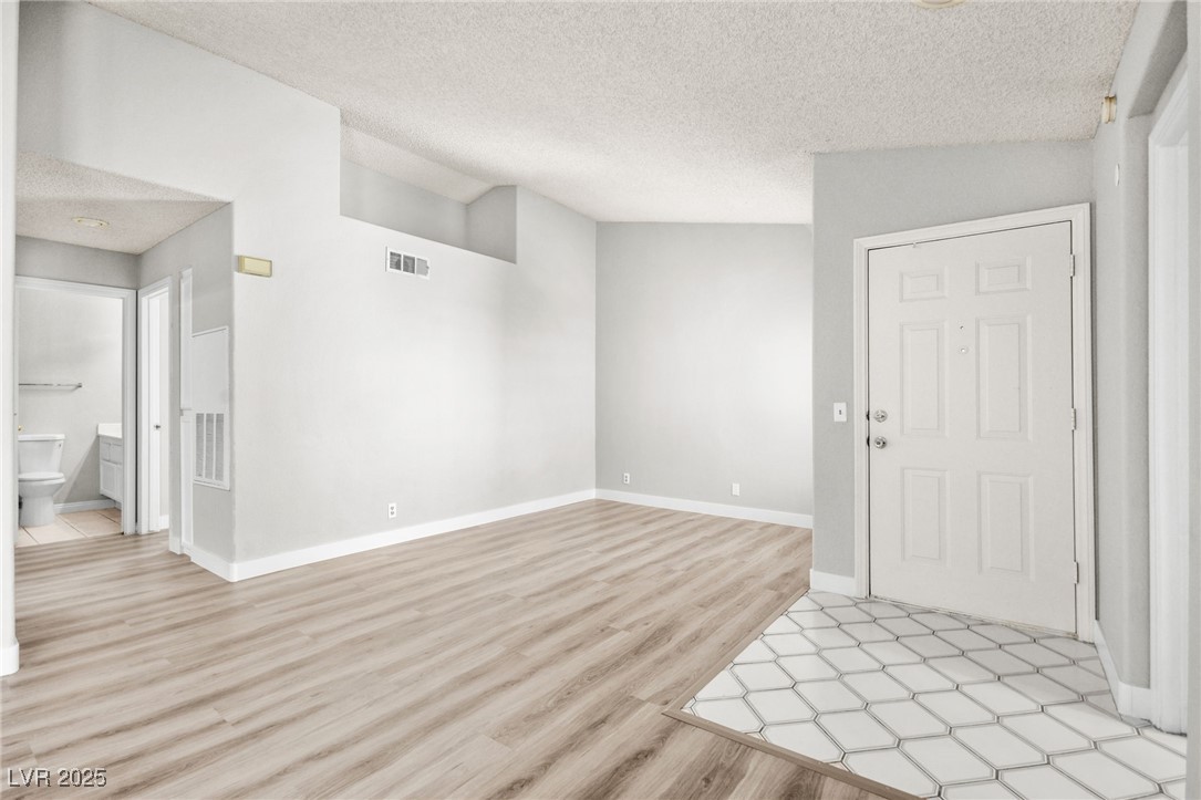 1800 Edmond Street 226
