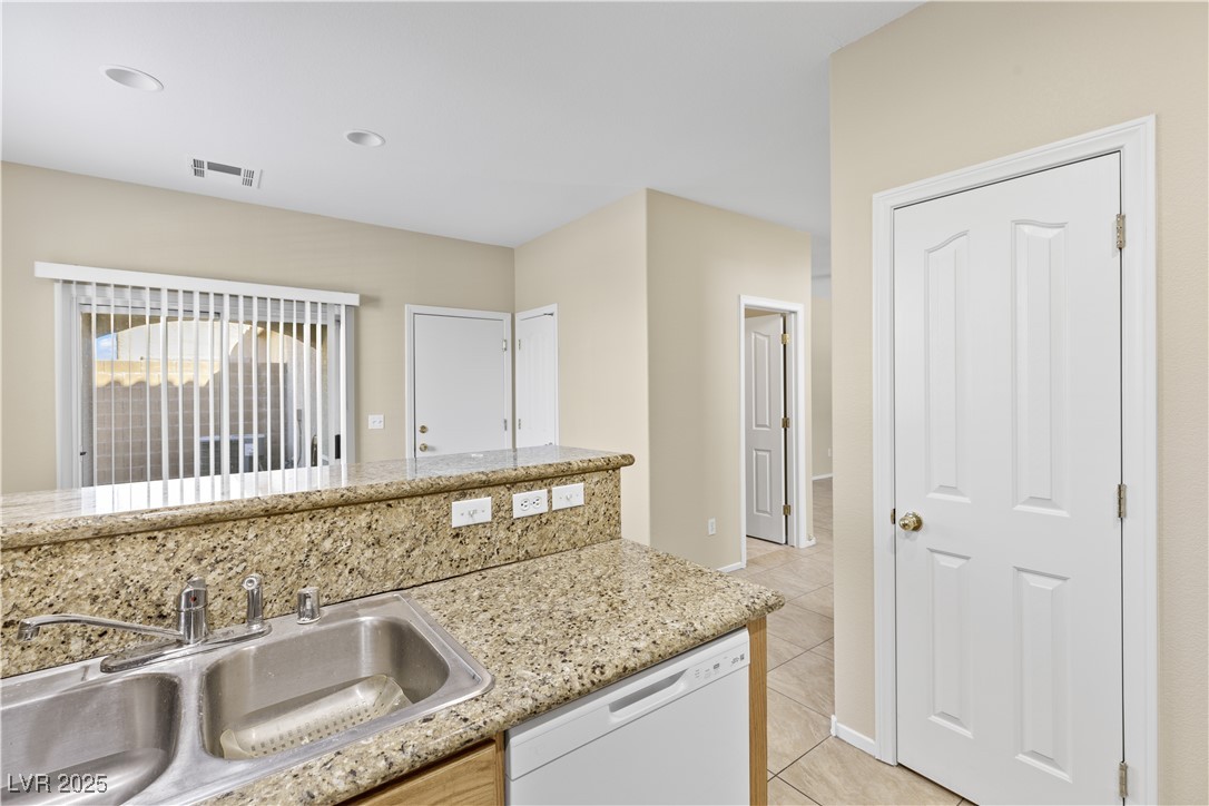 4178 Sparrow Rock Street