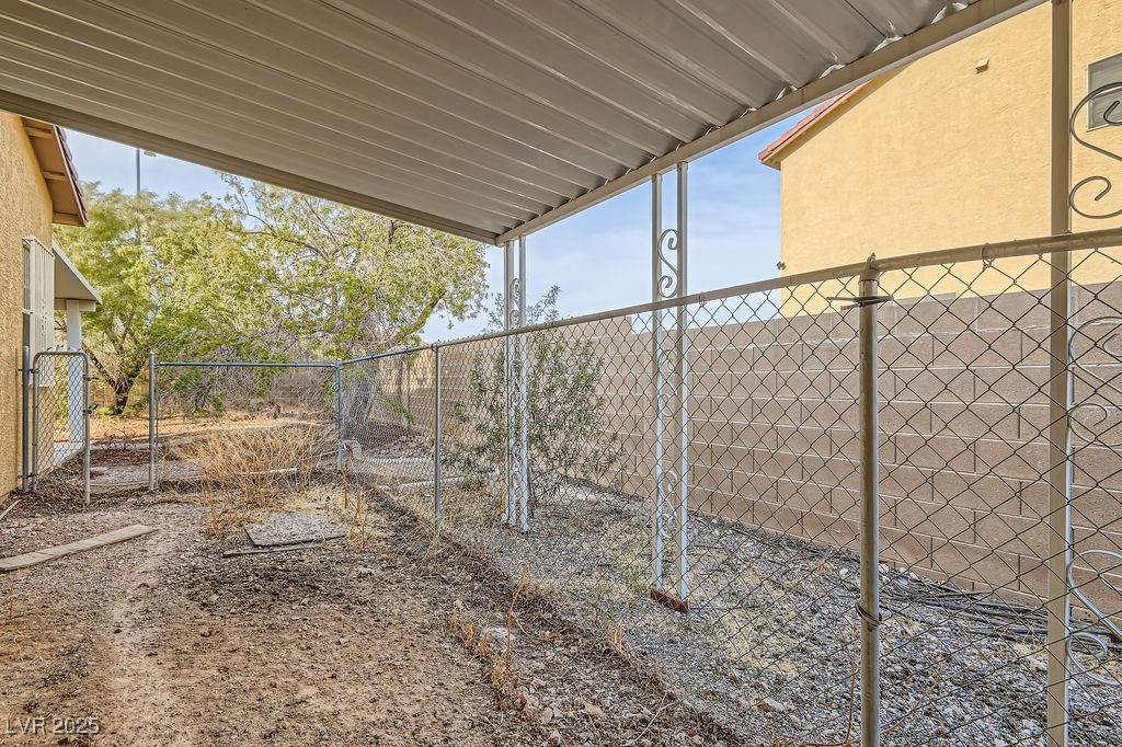 7568 Shadow Estates Way