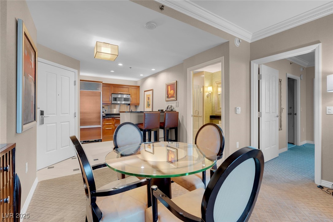 125 East HARMON Avenue 2220