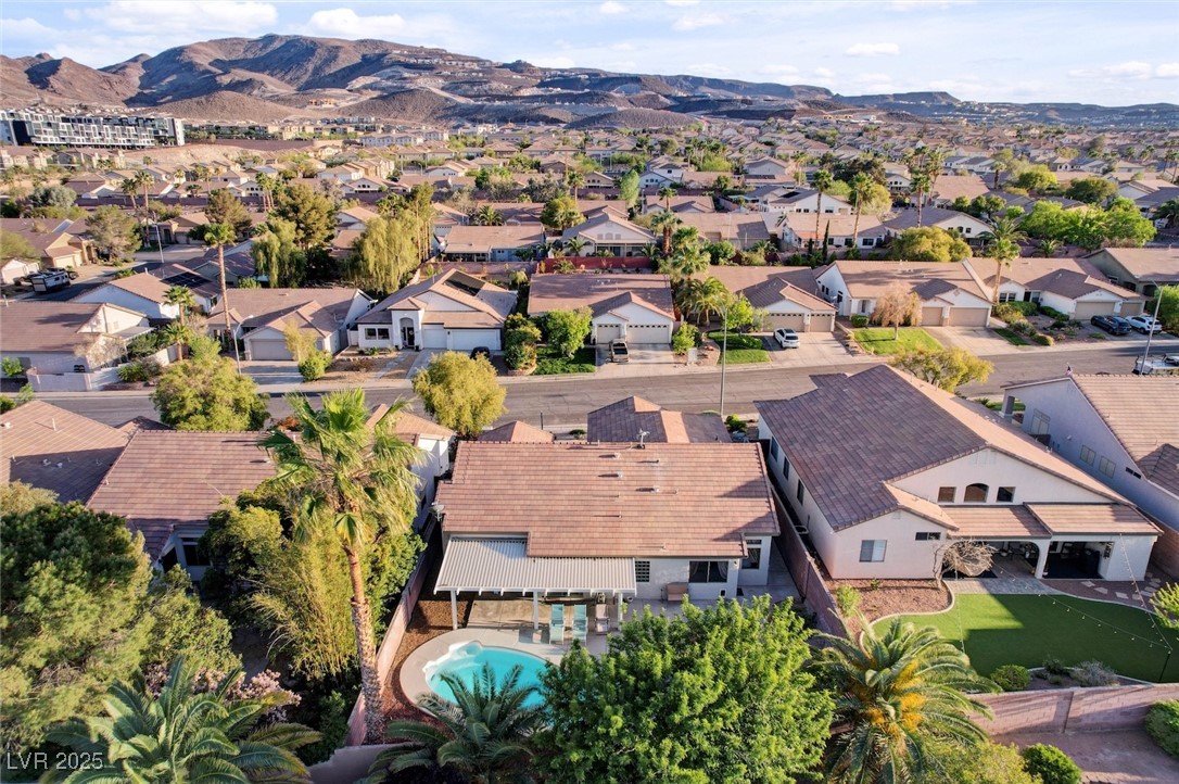 1078 Sandstone Canyon Street