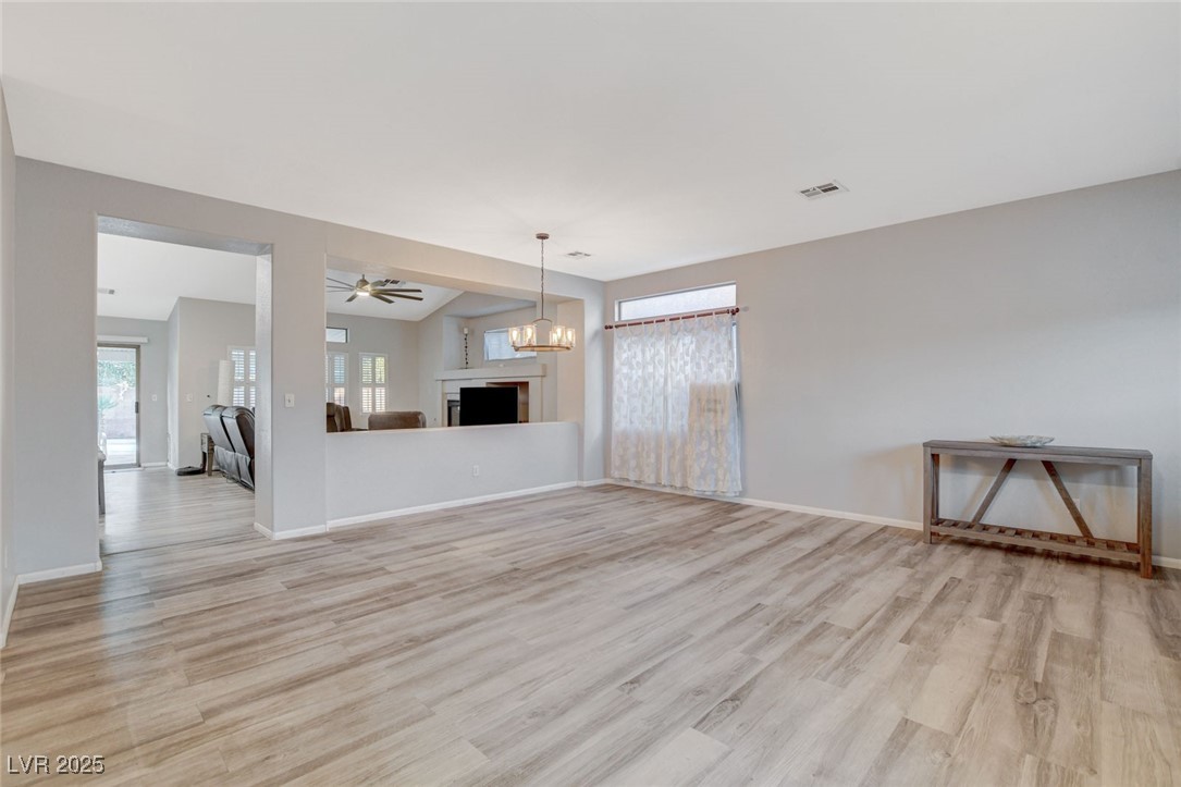 1078 Sandstone Canyon Street