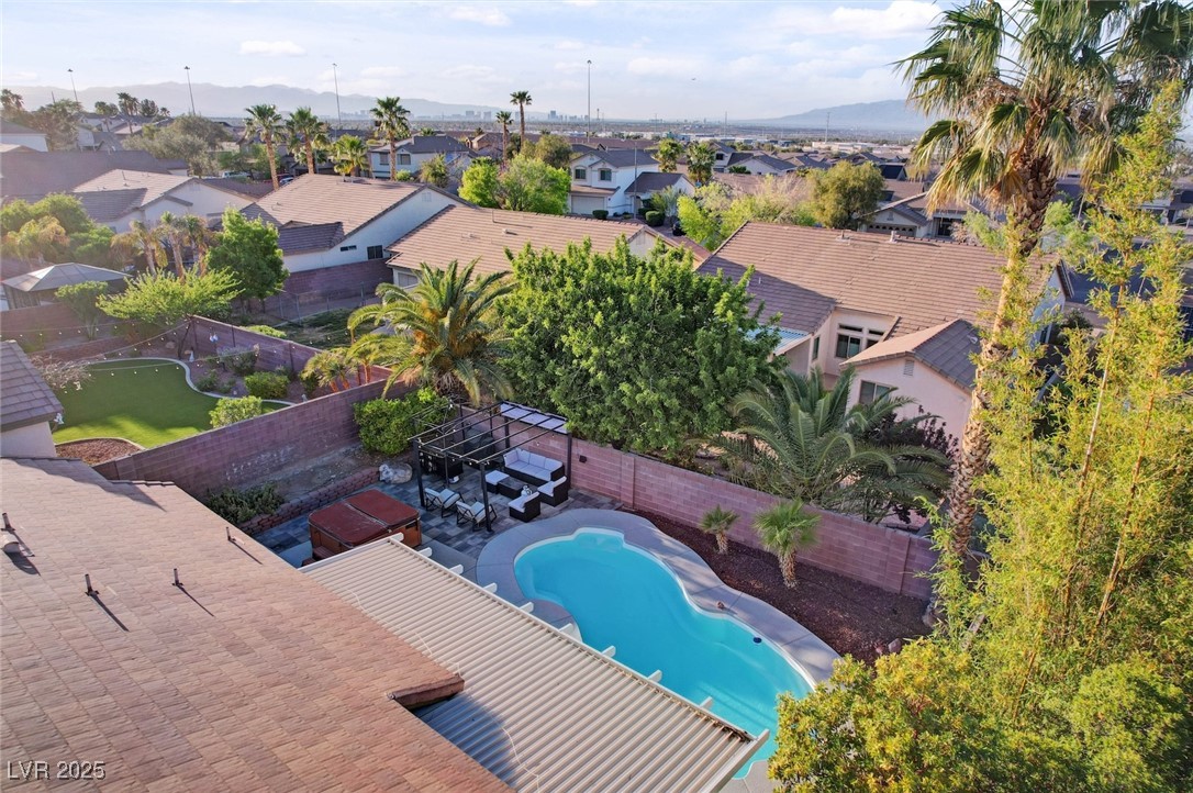 1078 Sandstone Canyon Street