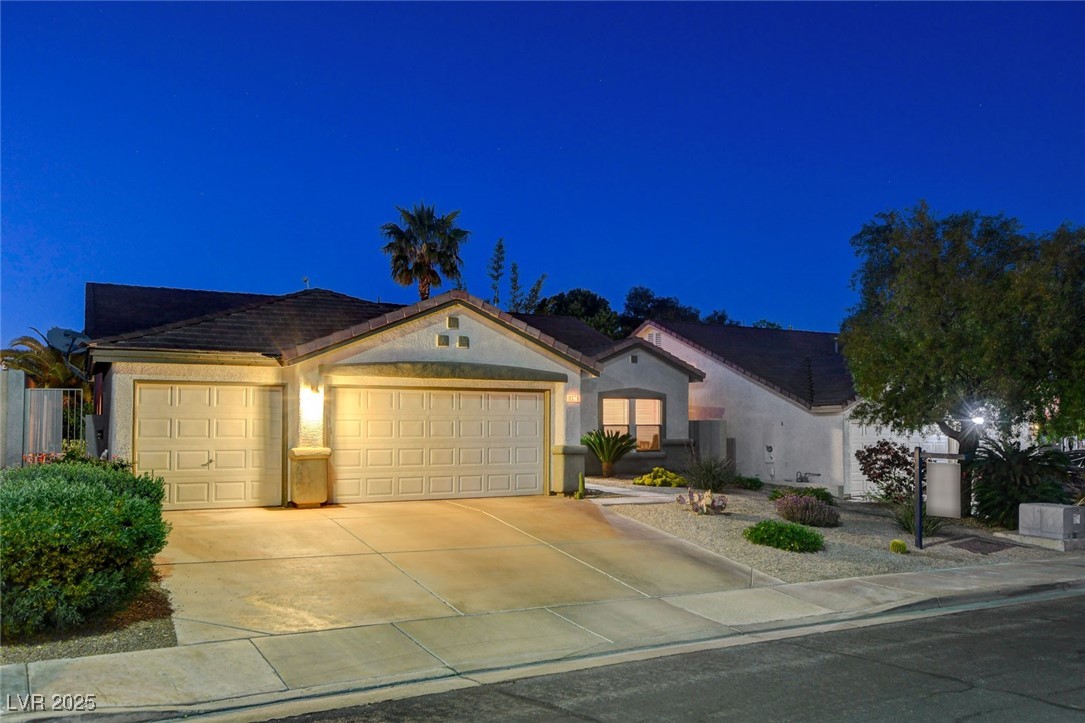 1078 Sandstone Canyon Street