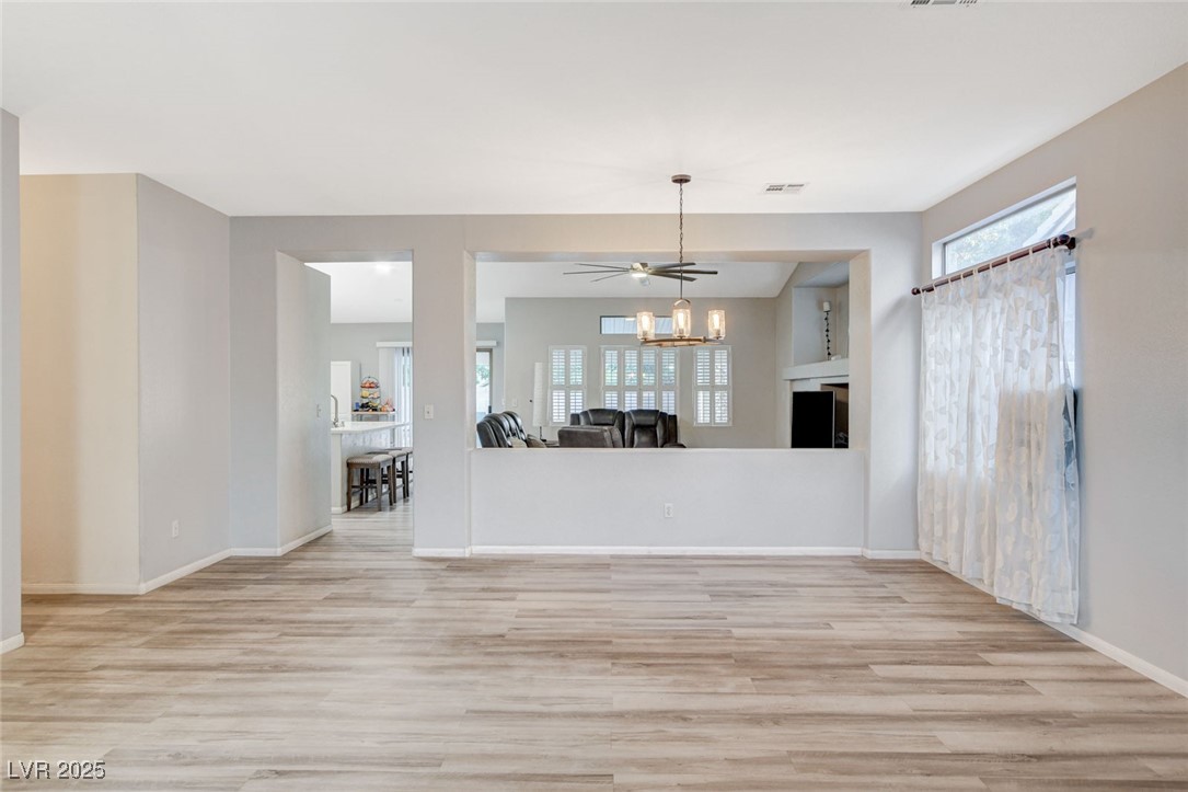 1078 Sandstone Canyon Street