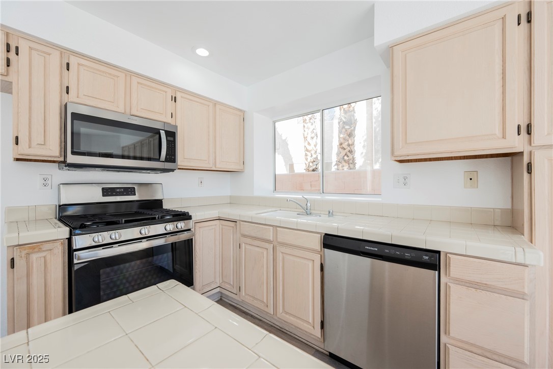 124 Countrywood Circle