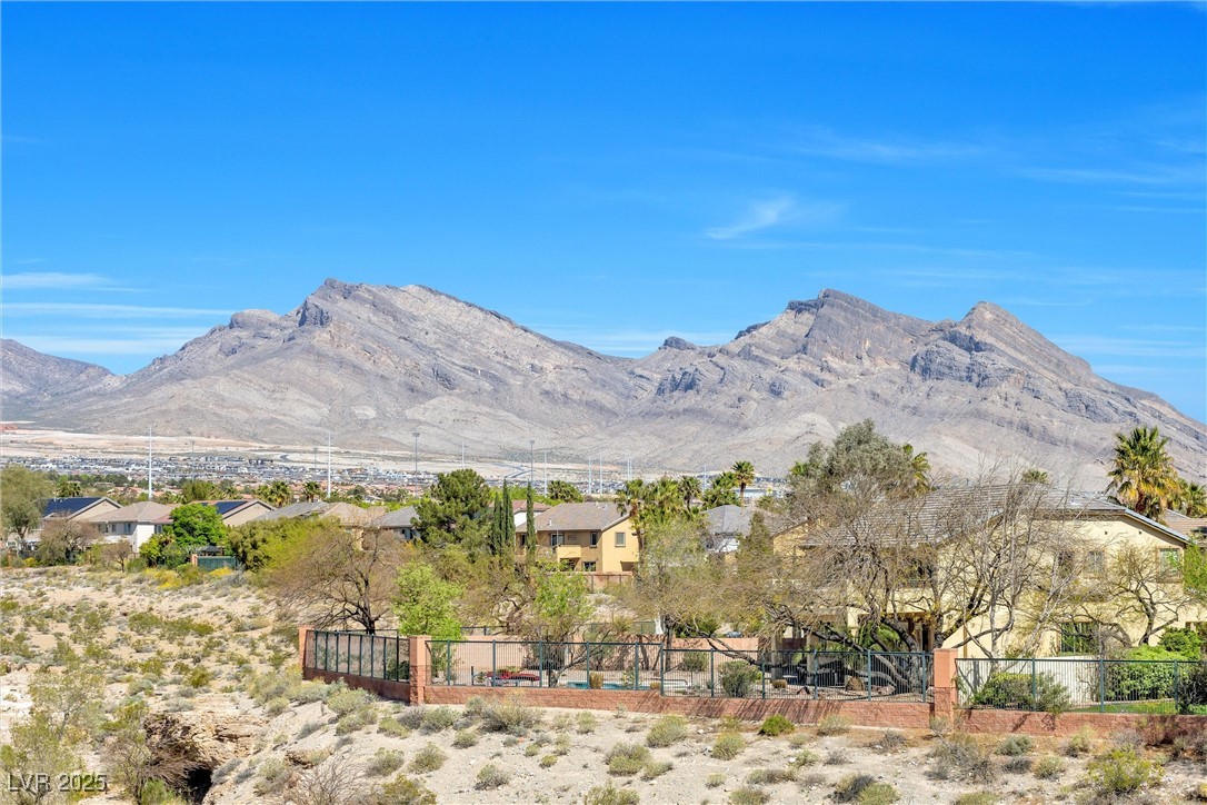 10620 Amber Ridge Drive 204