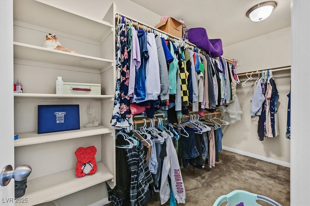 8919 Don Valley Avenue