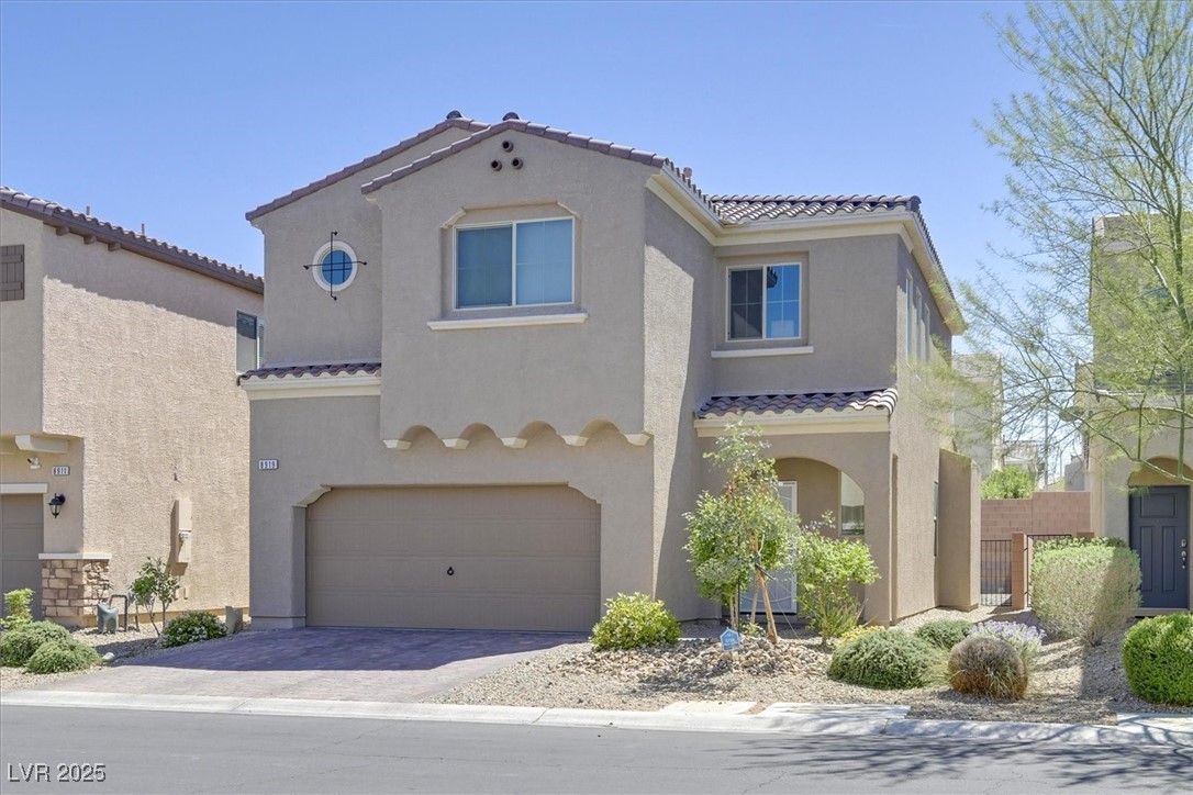 8919 Don Valley Avenue