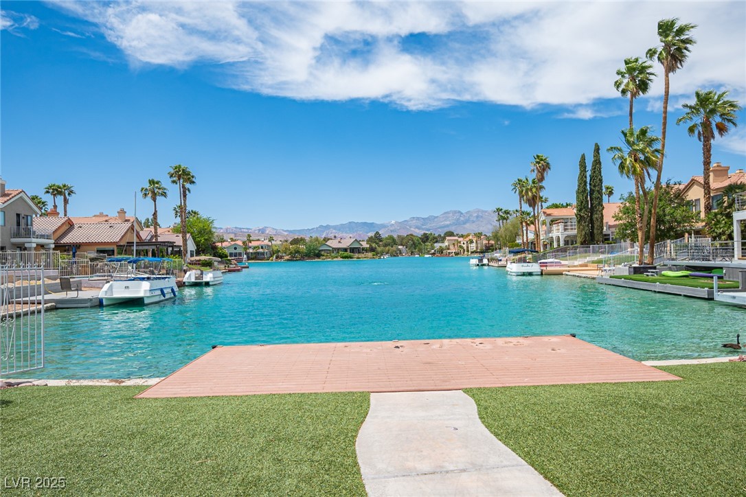 3025 Yankee Clipper Drive