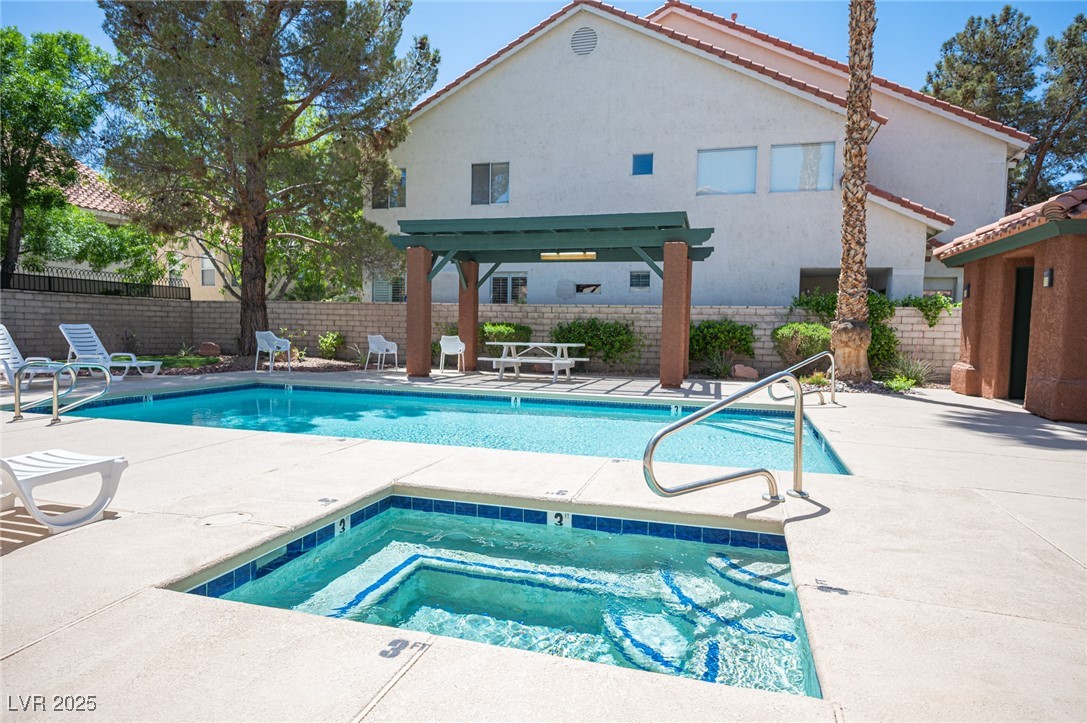 3025 Yankee Clipper Drive