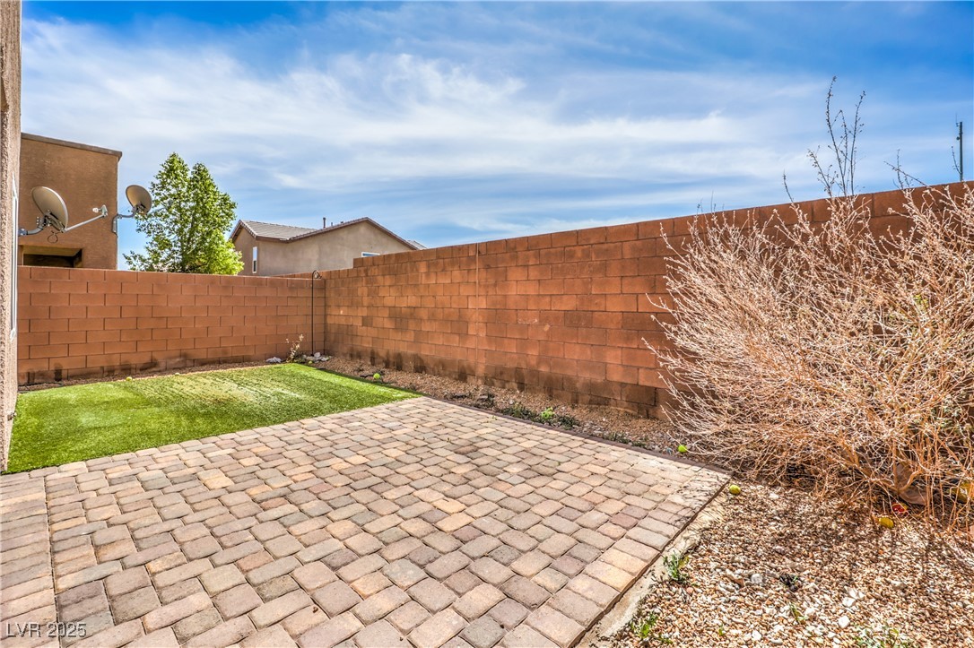 10509 Hartford Hills Avenue