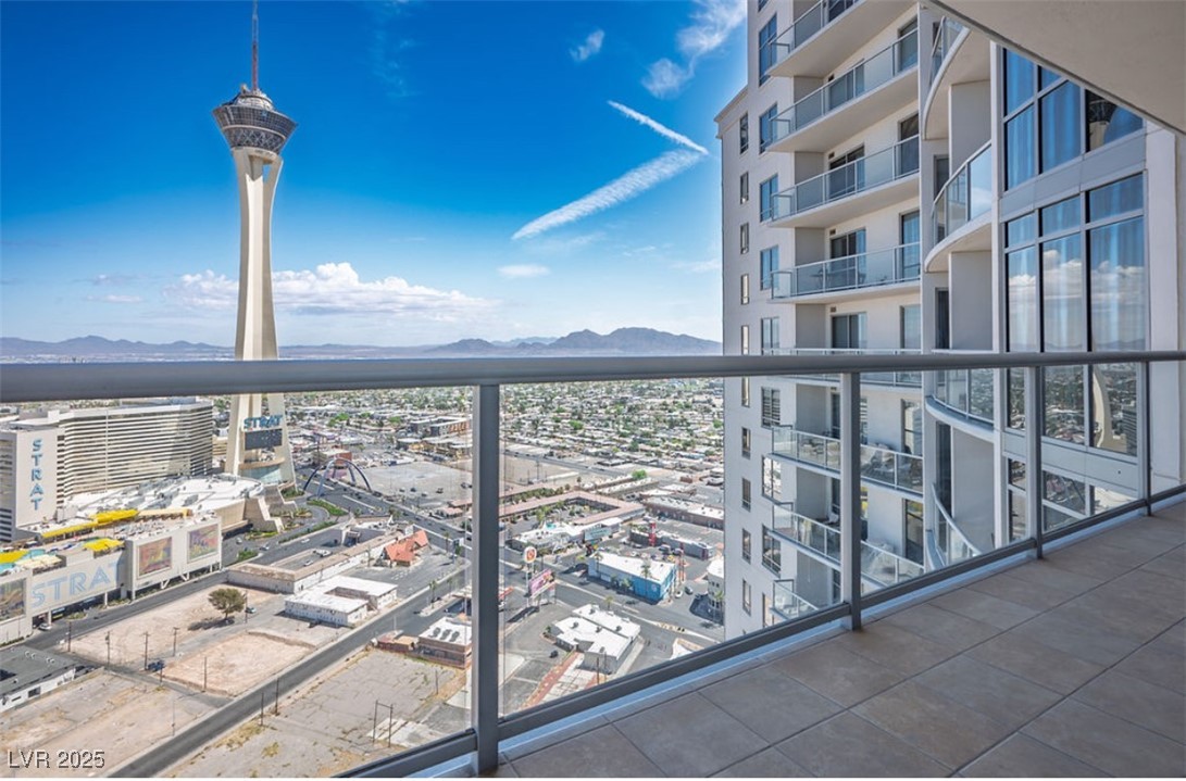 200 West Sahara Avenue 3312