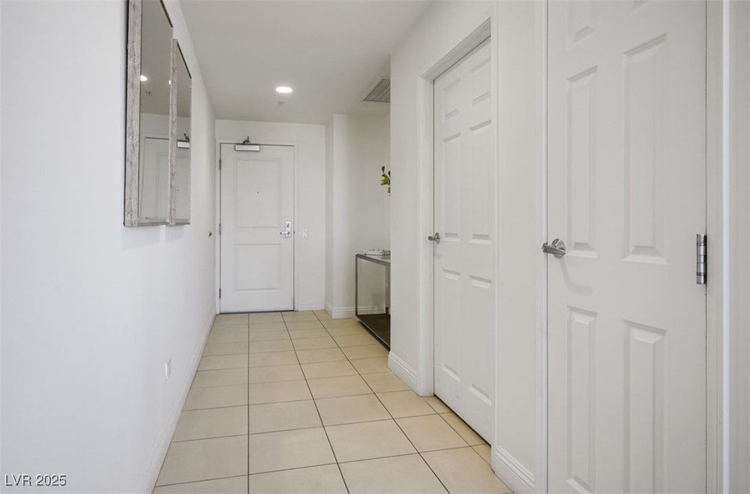 200 West Sahara Avenue 3312