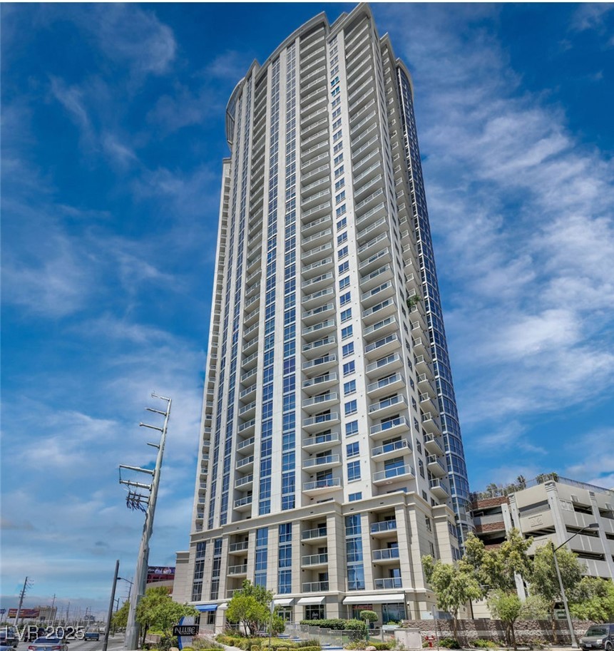 200 West Sahara Avenue 3312