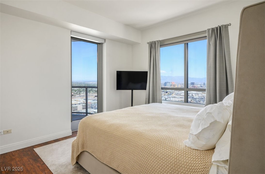 200 West Sahara Avenue 3312