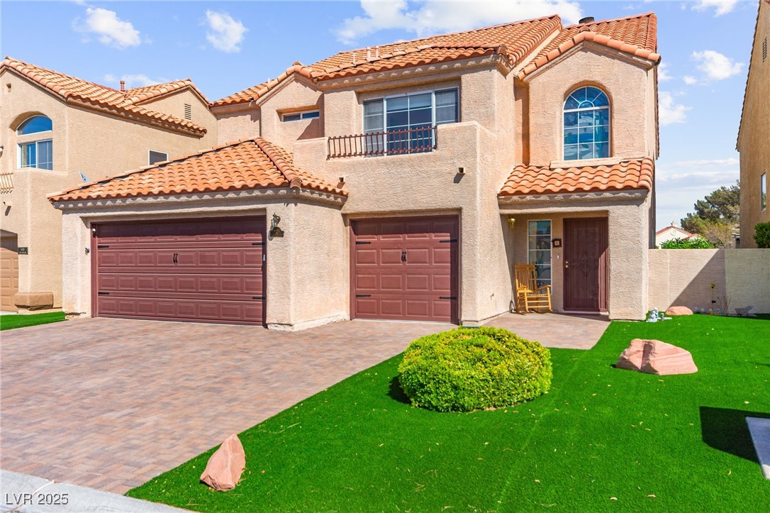 5492 Royal Vista Lane