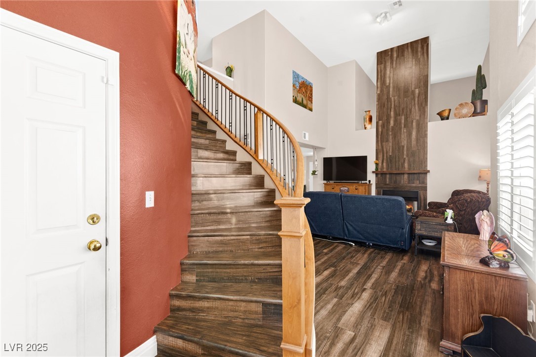 5492 Royal Vista Lane