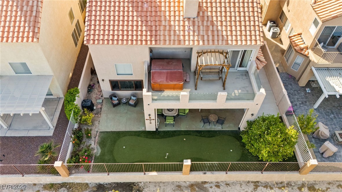 5492 Royal Vista Lane