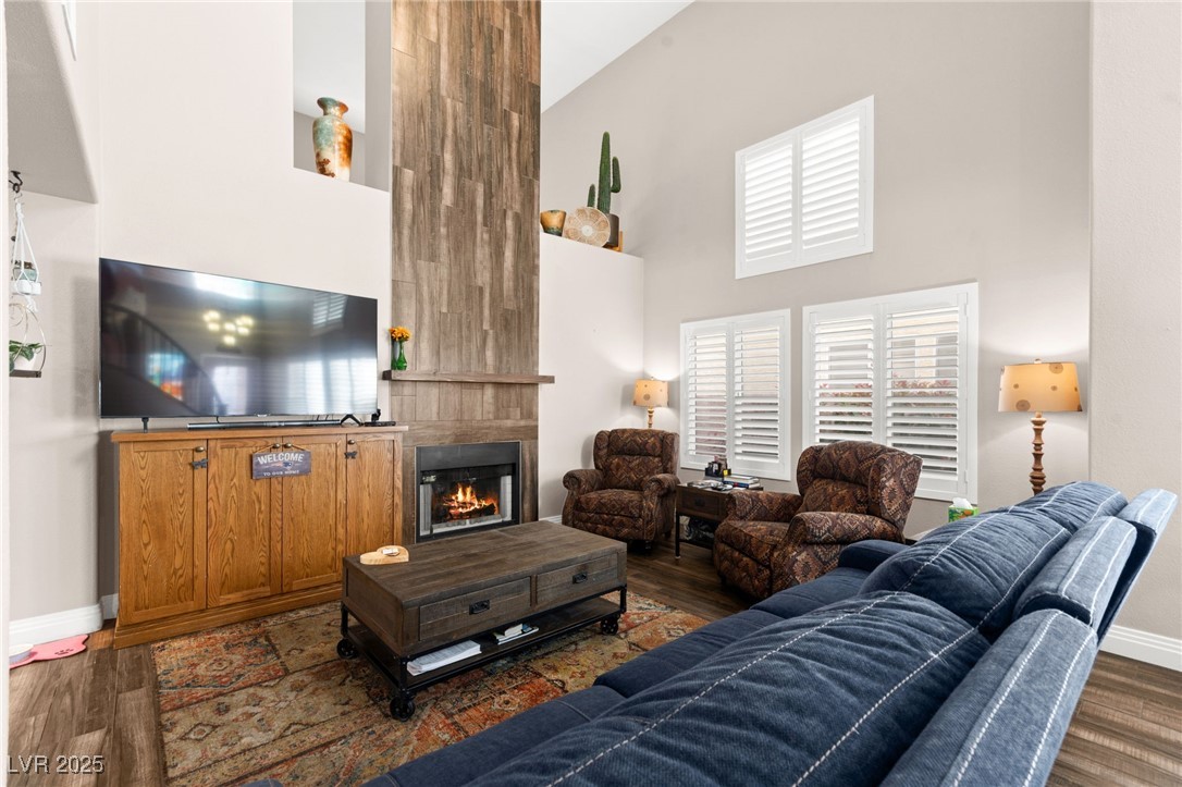 5492 Royal Vista Lane