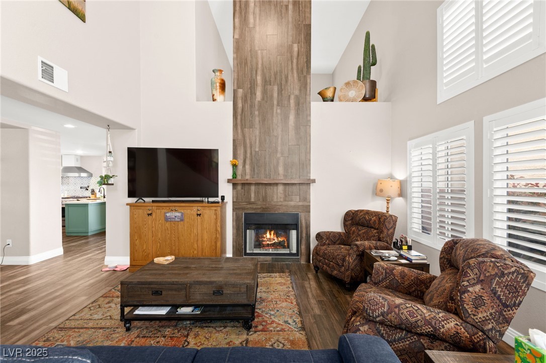5492 Royal Vista Lane
