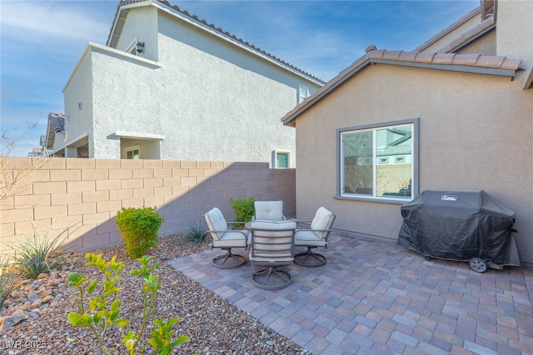 4368 Latitude Valley Court