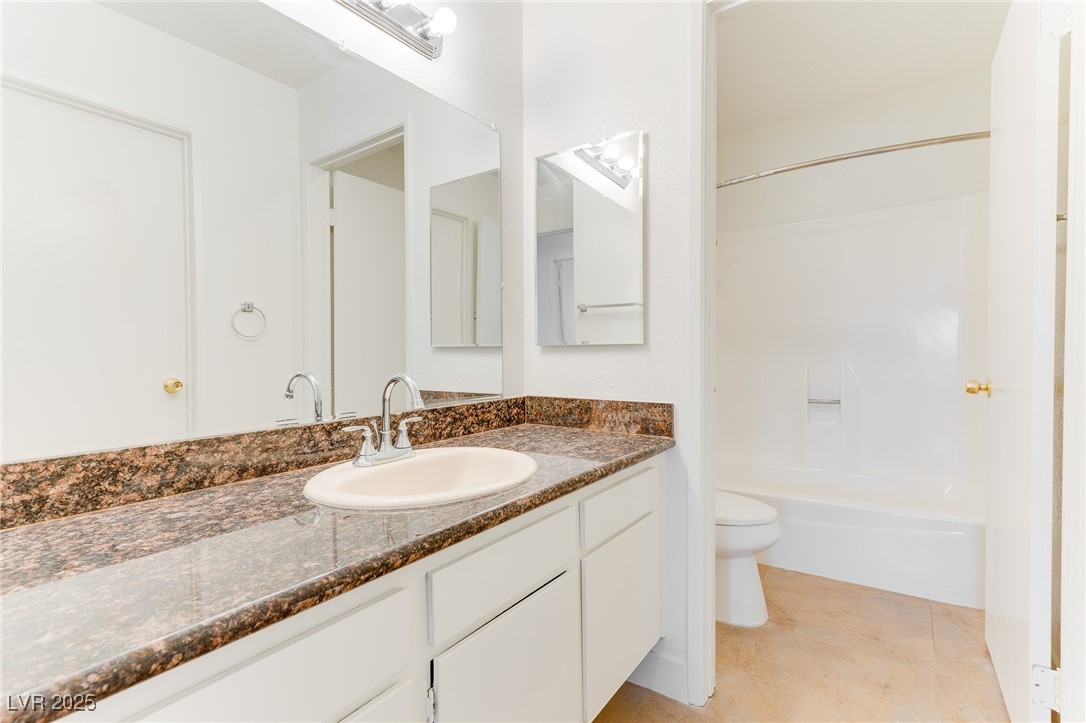 6224 Meadow Vista Lane
