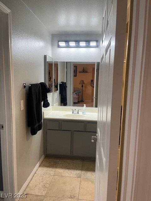 231 West Horizon Ridge Parkway 517